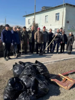 В Сибае продолжаются субботники!